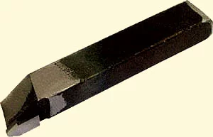 607020
